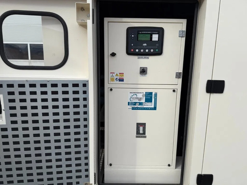 Perkins 2206A - E13TAG2 385 kVA Silent Noodstroom generatorset Aggregaat - Industrie generator: afbeelding 2 Perkins 2206A - E13TAG2 385 kVA Silent Noodstroom generatorset Aggregaat - Industrie generator: afbeelding 2