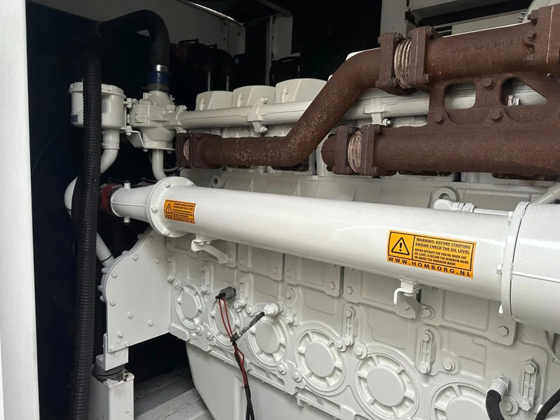 Perkins 4006-23TAG3A Stamford 900 kVA Silent generatorset - Industrie generator: afbeelding 4 Perkins 4006-23TAG3A Stamford 900 kVA Silent generatorset - Industrie generator: afbeelding 4