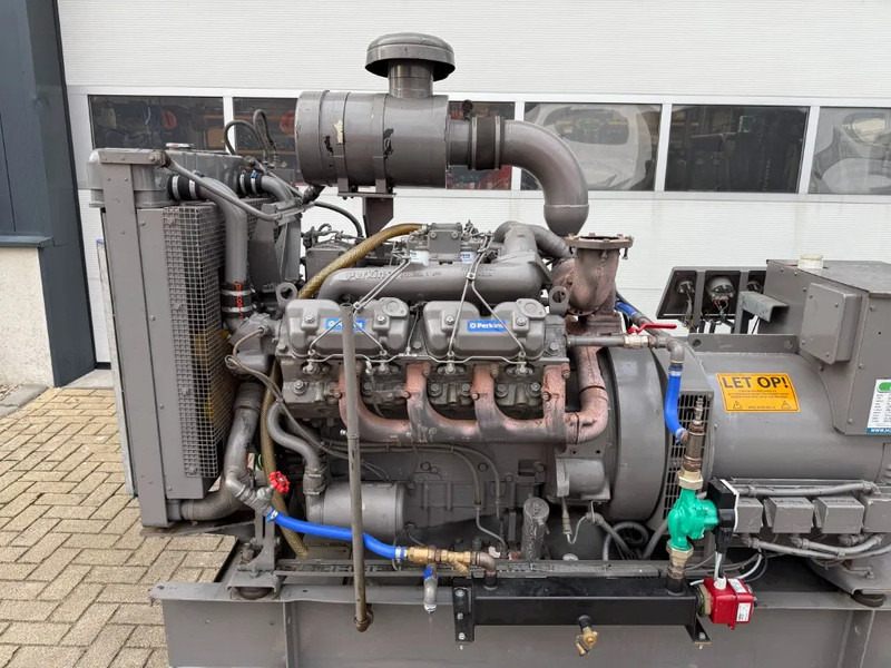 Perkins Stamford 125 kVA noodstroom aggregaat generatorset as New ! 176 hours ! - Industrie generator: afbeelding 5 Perkins Stamford 125 kVA noodstroom aggregaat generatorset as New ! 176 hours ! - Industrie generator: afbeelding 5