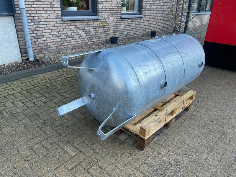 Sicctech 900 Liter Gegalvaniseerde Verticale luchtketel 11 Bar Nieuw! - Luchtcompressor: afbeelding 4 Sicctech 900 Liter Gegalvaniseerde Verticale luchtketel 11 Bar Nieuw! - Luchtcompressor: afbeelding 4
