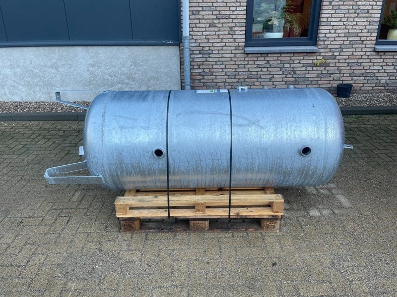 Sicctech 900 Liter Gegalvaniseerde Verticale luchtketel 11 Bar Nieuw! - Luchtcompressor: afbeelding 1 Sicctech 900 Liter Gegalvaniseerde Verticale luchtketel 11 Bar Nieuw! - Luchtcompressor: afbeelding 1