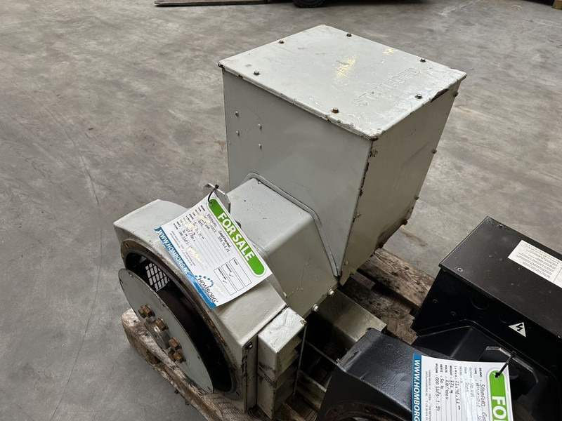 Stamford UCM224G13 Geneartordeel 62 kVA Alternator - Industrie generator: afbeelding 1 Stamford UCM224G13 Geneartordeel 62 kVA Alternator - Industrie generator: afbeelding 1