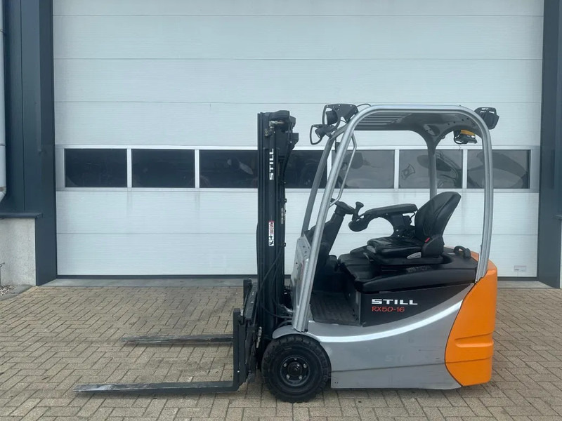 Still RX50-15 1.5 ton Triplex Freelift Sideshift Elektra Heftruck accu 2023 ! - Elektrische heftruck: afbeelding 1 Still RX50-15 1.5 ton Triplex Freelift Sideshift Elektra Heftruck accu 2023 ! - Elektrische heftruck: afbeelding 1