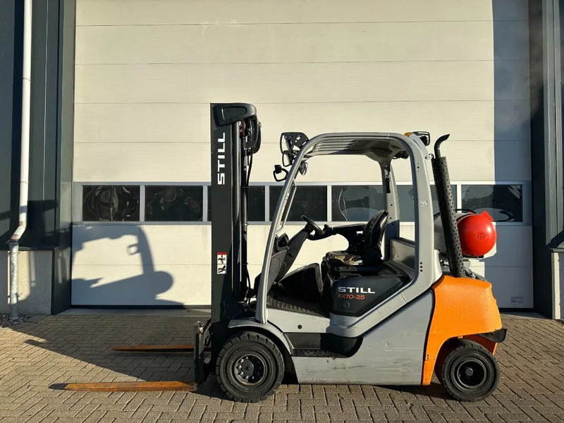 Still RX70-25 T 2.5 ton Duplex Sideshift LPG Heftruck 2020 - LPG heftruck: afbeelding 1 Still RX70-25 T 2.5 ton Duplex Sideshift LPG Heftruck 2020 - LPG heftruck: afbeelding 1
