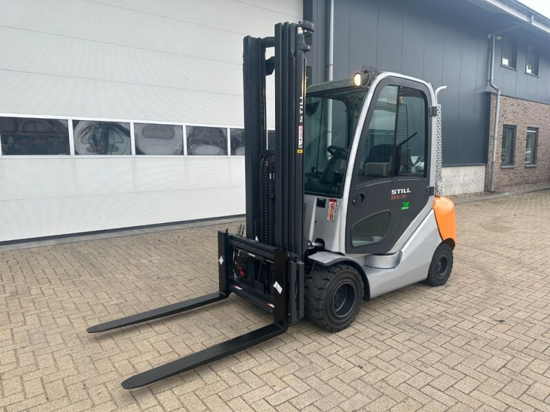 Still RX70-30T 3 ton Triplex Freelift Sideshift LPG Heftruck - LPG heftruck: afbeelding 2 Still RX70-30T 3 ton Triplex Freelift Sideshift LPG Heftruck - LPG heftruck: afbeelding 2