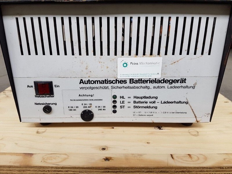 Acculader 24 Volt Acculader 230 Volt Battery Charger - Gereedschap/ Toebehoor: afbeelding 5 Acculader 24 Volt Acculader 230 Volt Battery Charger - Gereedschap/ Toebehoor: afbeelding 5