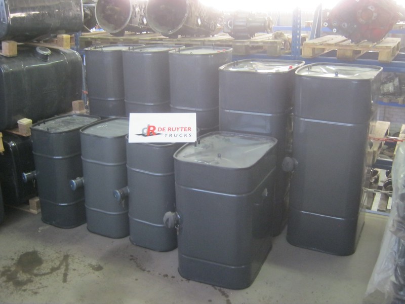DAF Brandstoftanks voor LF - Brandstoftank voor Vrachtwagen: afbeelding 1 DAF Brandstoftanks voor LF - Brandstoftank voor Vrachtwagen: afbeelding 1