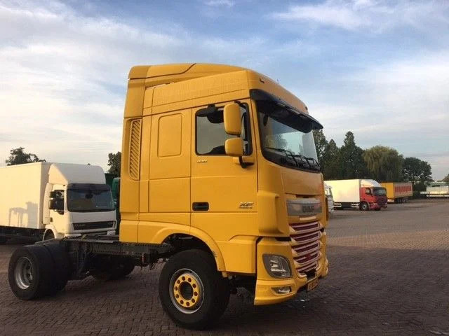 DAF Cabine XF Space Cab Euro 6 - Cabine en interieur: afbeelding 2 DAF Cabine XF Space Cab Euro 6 - Cabine en interieur: afbeelding 2