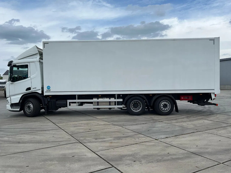 DAF XD 340 FAN 6x2 - Bakwagen: afbeelding 4 DAF XD 340 FAN 6x2 - Bakwagen: afbeelding 4