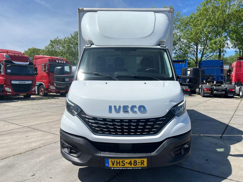 Iveco Daily 35C16 Achterdeuren (15 diverse modellen op voorraad) - Bestelwagen gesloten laadbak: afbeelding 3 Iveco Daily 35C16 Achterdeuren (15 diverse modellen op voorraad) - Bestelwagen gesloten laadbak: afbeelding 3