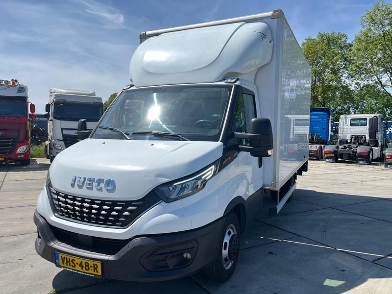 Iveco Daily 35C16 Achterdeuren (15 diverse modellen op voorraad) - Bestelwagen gesloten laadbak: afbeelding 2 Iveco Daily 35C16 Achterdeuren (15 diverse modellen op voorraad) - Bestelwagen gesloten laadbak: afbeelding 2