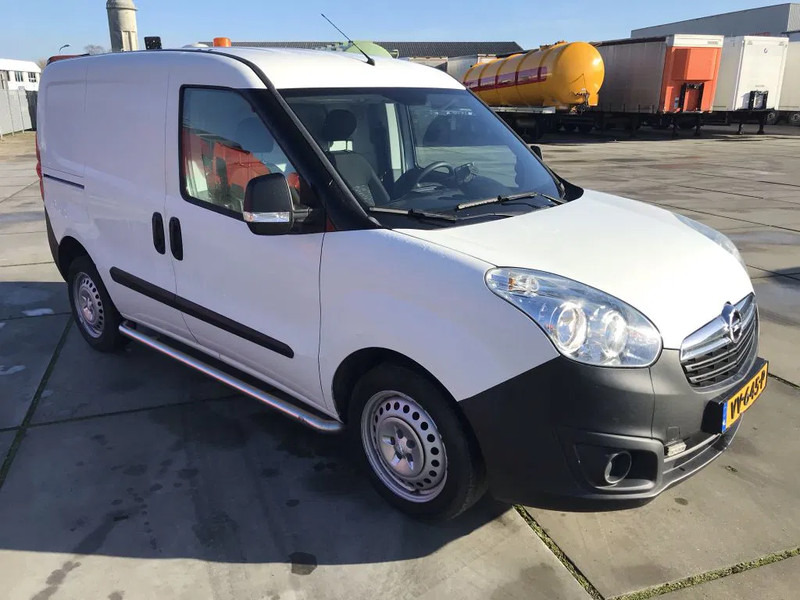 Opel Combo 1.6 CDTI - Gesloten bestelwagen: afbeelding 1 Opel Combo 1.6 CDTI - Gesloten bestelwagen: afbeelding 1