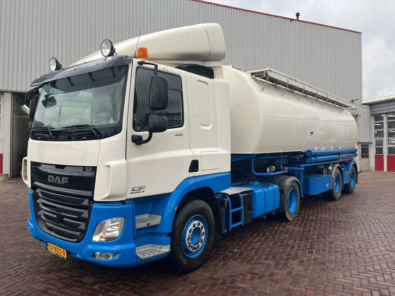 DAF CF 440 FT EURO 6 WITH BULK COMPRESSOR - Trekker: afbeelding 1 DAF CF 440 FT EURO 6 WITH BULK COMPRESSOR - Trekker: afbeelding 1