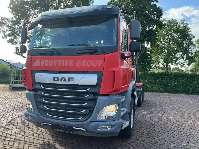 DAF CF 530 FAT intarder - Trekker: afbeelding 2 DAF CF 530 FAT intarder - Trekker: afbeelding 2