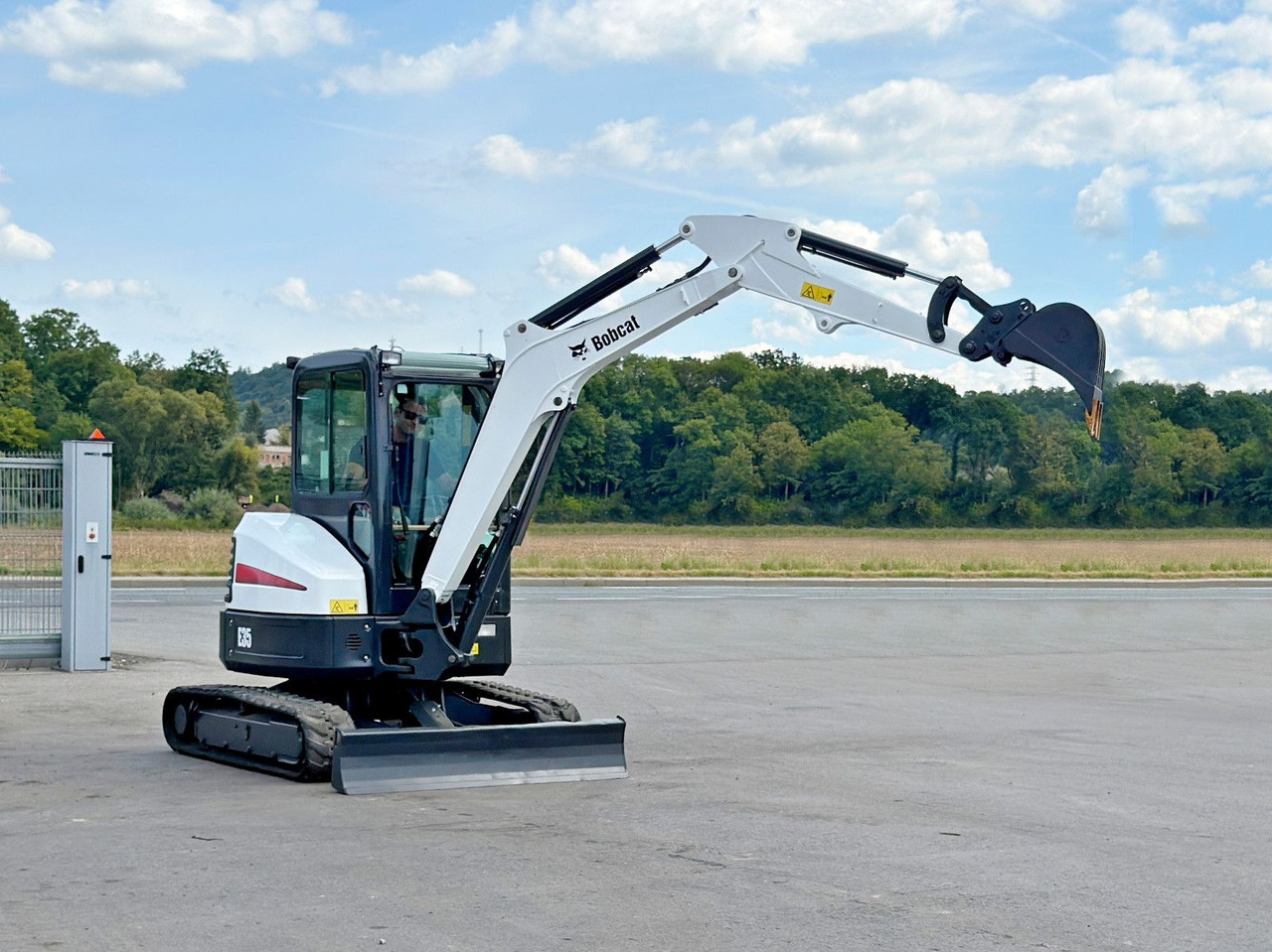 Bobcat E 35 * Raupenbagger * TOPZUSTAND - Bulldozer: afbeelding 1 Bobcat E 35 * Raupenbagger * TOPZUSTAND - Bulldozer: afbeelding 1