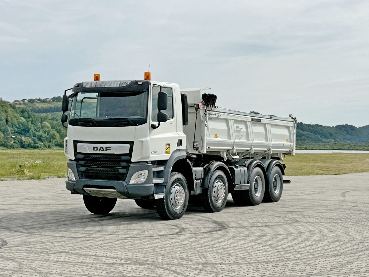 DAF CF 480 * Kipper 6,00 m + BORDMATIC/ 8x4 * TOP - Kipper vrachtwagen, Kraanwagen: afbeelding 1 DAF CF 480 * Kipper 6,00 m + BORDMATIC/ 8x4 * TOP - Kipper vrachtwagen, Kraanwagen: afbeelding 1