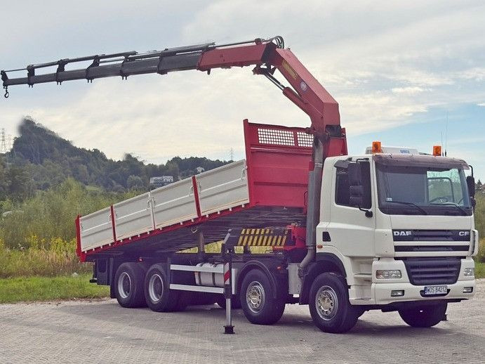 DAF CF 85.380 * HMF 2823 K6 (B3) + FUNK * 8x4 * TOP - Kraanwagen: afbeelding 2 DAF CF 85.380 * HMF 2823 K6 (B3) + FUNK * 8x4 * TOP - Kraanwagen: afbeelding 2