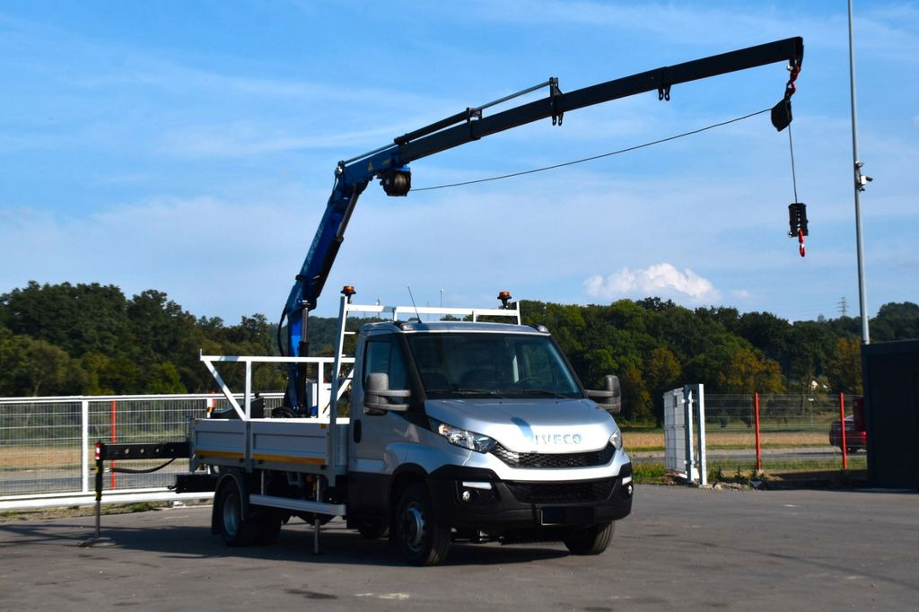 Iveco Daily 72-170 Pritsche 3,80 m Bonfiglioli P.5000 Iveco Daily 72-170 Pritsche 3,80 m Bonfiglioli P.5000 - Bestelwagen open laadbak: afbeelding 4 Iveco Daily 72-170 Pritsche 3,80 m Bonfiglioli P.5000 Iveco Daily 72-170 Pritsche 3,80 m Bonfiglioli P.5000 - Bestelwagen open laadbak: afbeelding 4