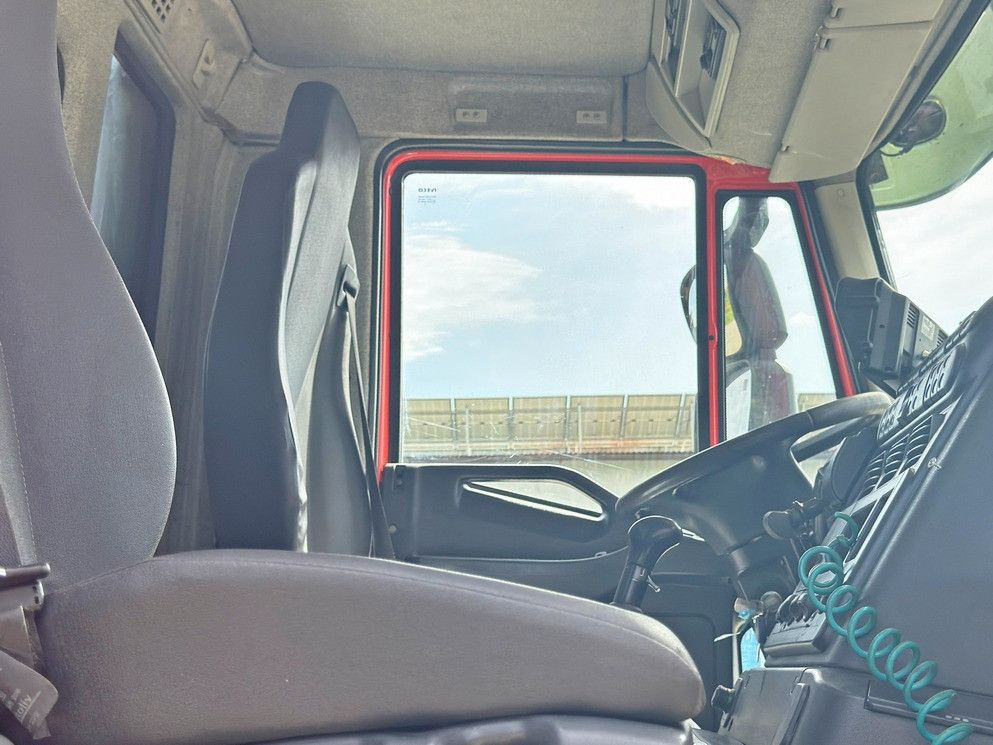 Kraanwagen Iveco TRAKKER 190T36 * HIAB 111 ES-2 HIDUO * 4x4 * TOP: afbeelding 10 Kraanwagen Iveco TRAKKER 190T36 * HIAB 111 ES-2 HIDUO * 4x4 * TOP: afbeelding 10