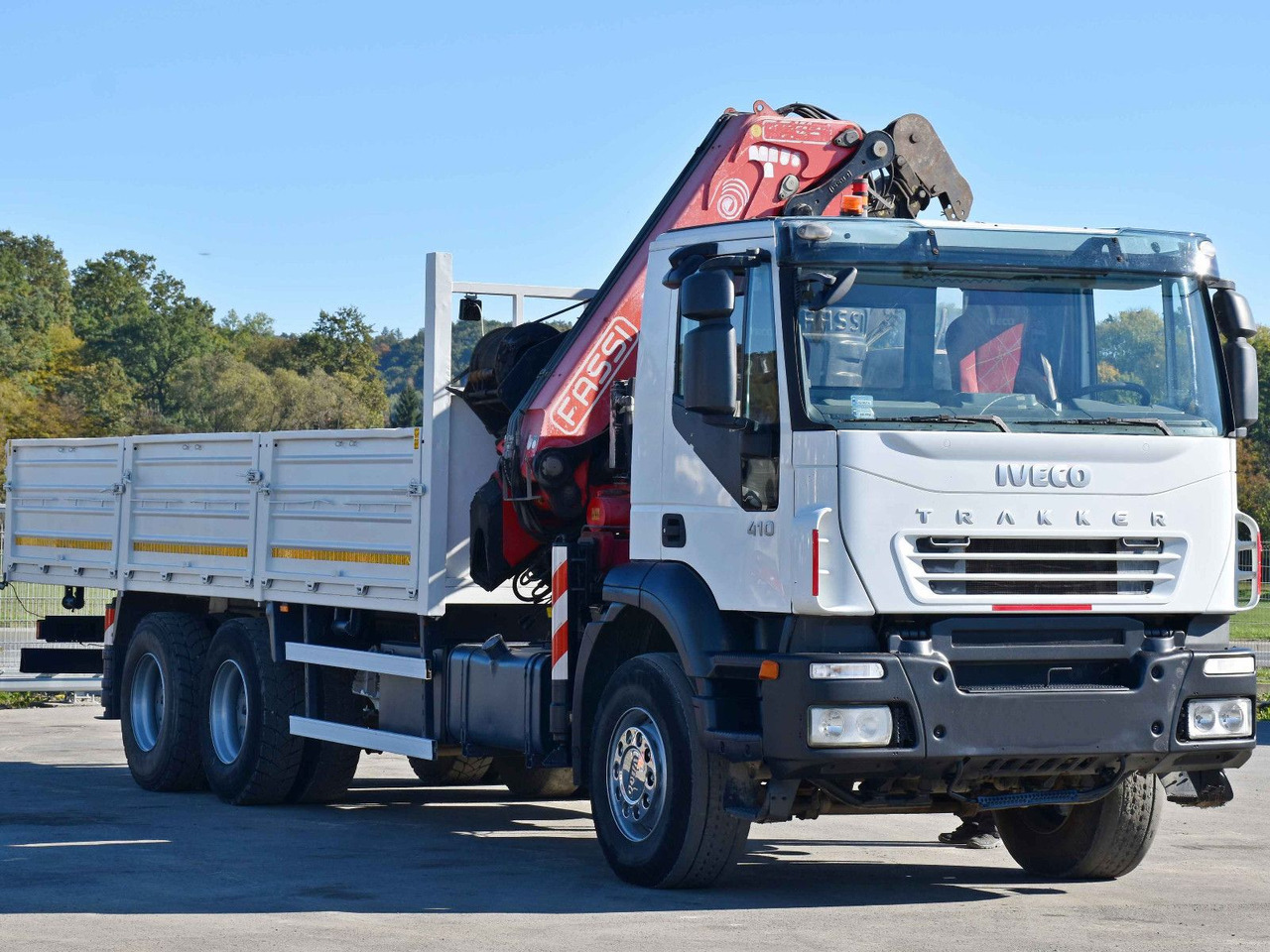 Iveco TRAKKER 410* FASSI F330D.28 + FUNK/ 6x4 - Kraanwagen: afbeelding 3 Iveco TRAKKER 410* FASSI F330D.28 + FUNK/ 6x4 - Kraanwagen: afbeelding 3