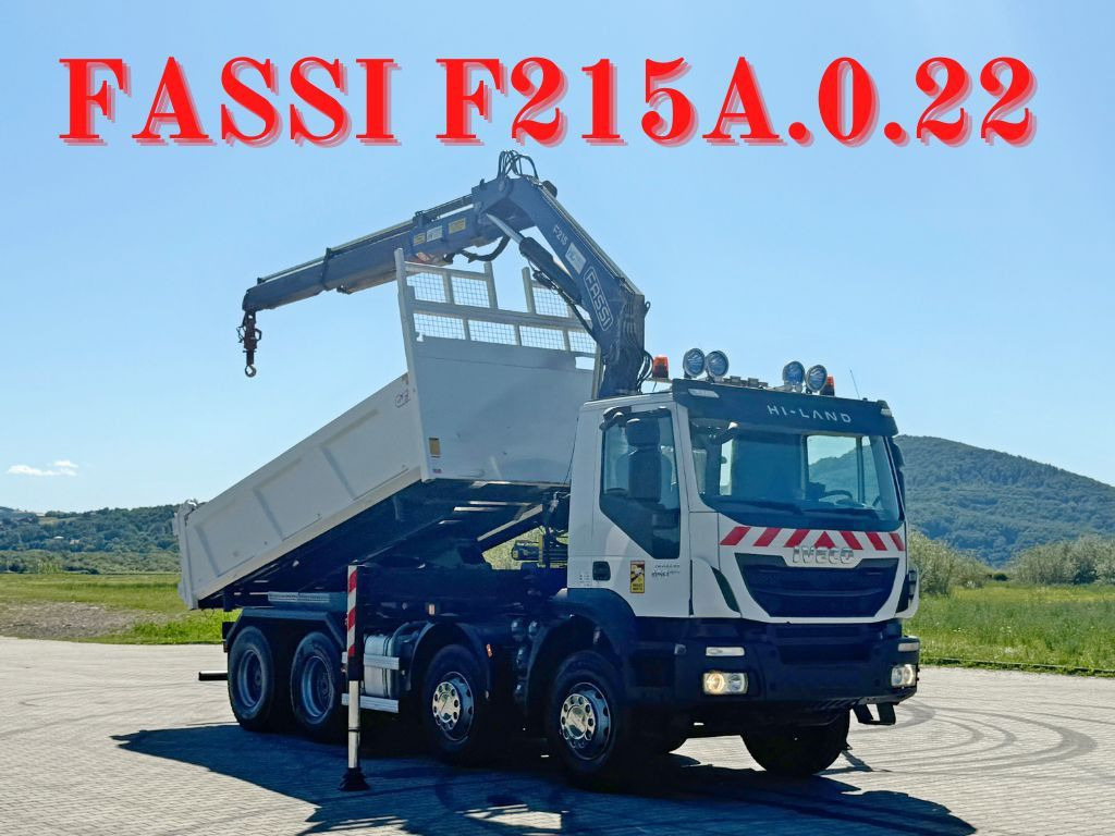 Iveco TRAKKER 450 * FASSI F215A.0.22 + FUNK / 8x4 *TOP - Kipper vrachtwagen, Kraanwagen: afbeelding 1 Iveco TRAKKER 450 * FASSI F215A.0.22 + FUNK / 8x4 *TOP - Kipper vrachtwagen, Kraanwagen: afbeelding 1