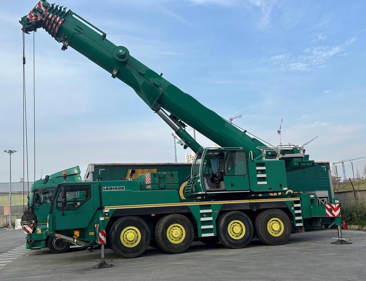 Liebherr LTM 1090 - 4.1 * 50 m * 8x8! - Torenkraan: afbeelding 1 Liebherr LTM 1090 - 4.1 * 50 m * 8x8! - Torenkraan: afbeelding 1