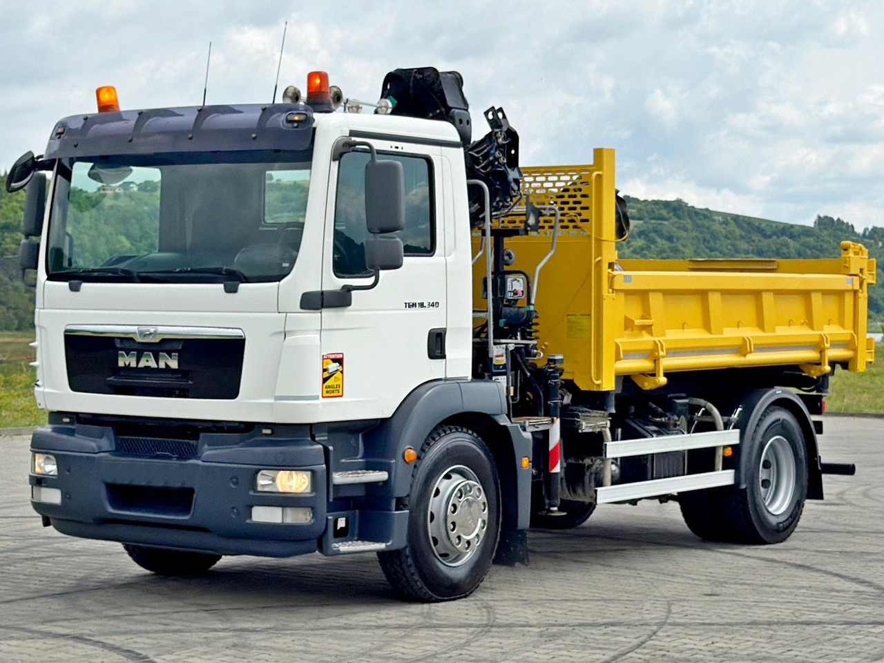 MAN TGM 18.340* KIPPER 4,05m*HIAB 111 B-2 HIDUO/FUNK - Kraanwagen: afbeelding 5 MAN TGM 18.340* KIPPER 4,05m*HIAB 111 B-2 HIDUO/FUNK - Kraanwagen: afbeelding 5