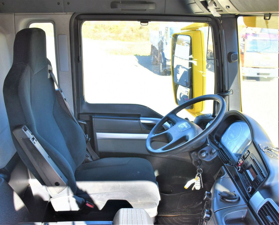 Kraanwagen MAN TGS 28.440 Pritsche 5,60* HMF 3000 K5 + FUNK ! MAN TGS 28.440 Pritsche 5,60* HMF 3000 K5 + FUNK !: afbeelding 11