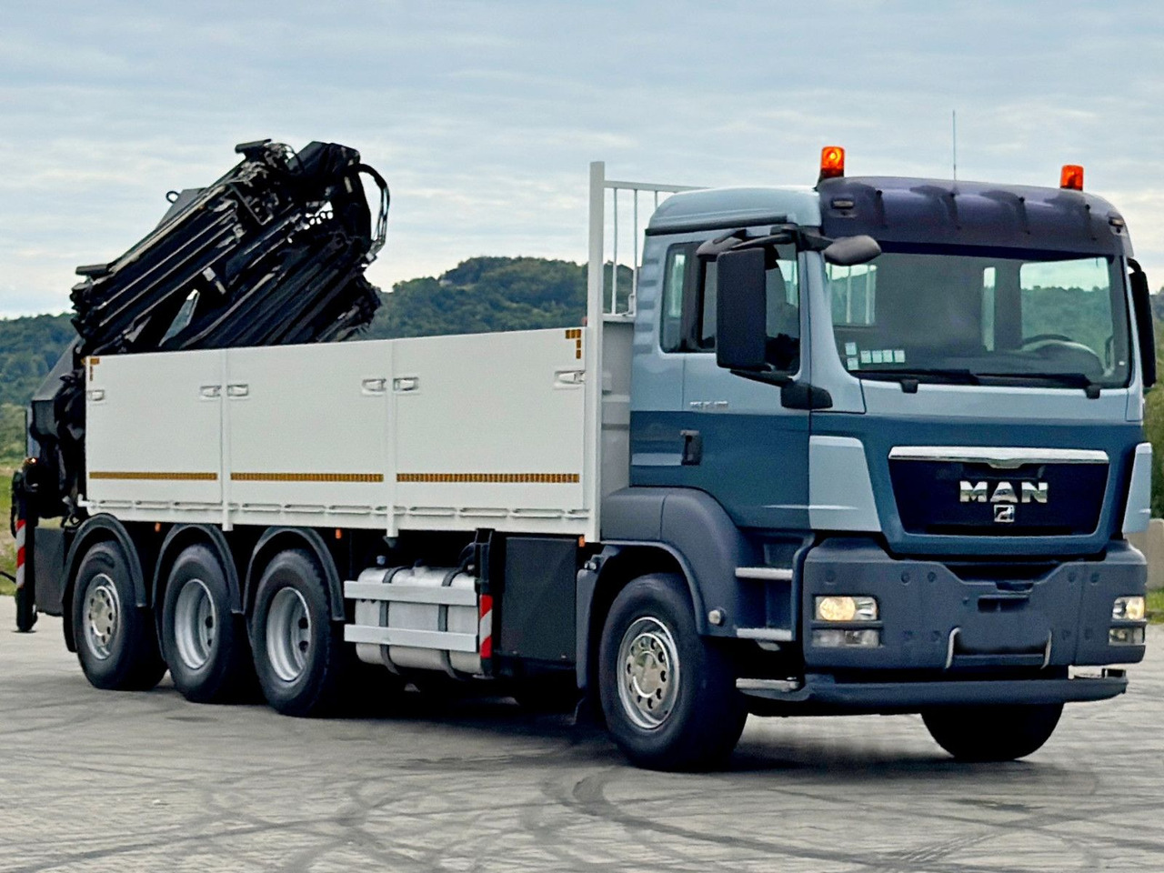 MAN TGS 35.480*HIAB 377 E-5 HIPRO+JIB 70X-3FUNK /8x4 - Kraanwagen: afbeelding 4 MAN TGS 35.480*HIAB 377 E-5 HIPRO+JIB 70X-3FUNK /8x4 - Kraanwagen: afbeelding 4
