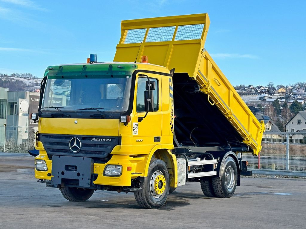 Mercedes-Benz ACTROS 1832* KIPPER 4,60 m + BORDMATIC * TOP - Kipper vrachtwagen, Kraanwagen: afbeelding 2 Mercedes-Benz ACTROS 1832* KIPPER 4,60 m + BORDMATIC * TOP - Kipper vrachtwagen, Kraanwagen: afbeelding 2