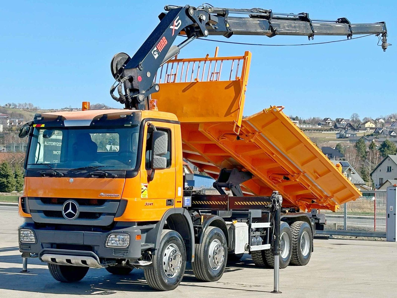 Mercedes-Benz ACTROS 3241 * HIAB 322 EP-4 HIDUO + FUNK / 8x4 - Kraanwagen: afbeelding 3 Mercedes-Benz ACTROS 3241 * HIAB 322 EP-4 HIDUO + FUNK / 8x4 - Kraanwagen: afbeelding 3