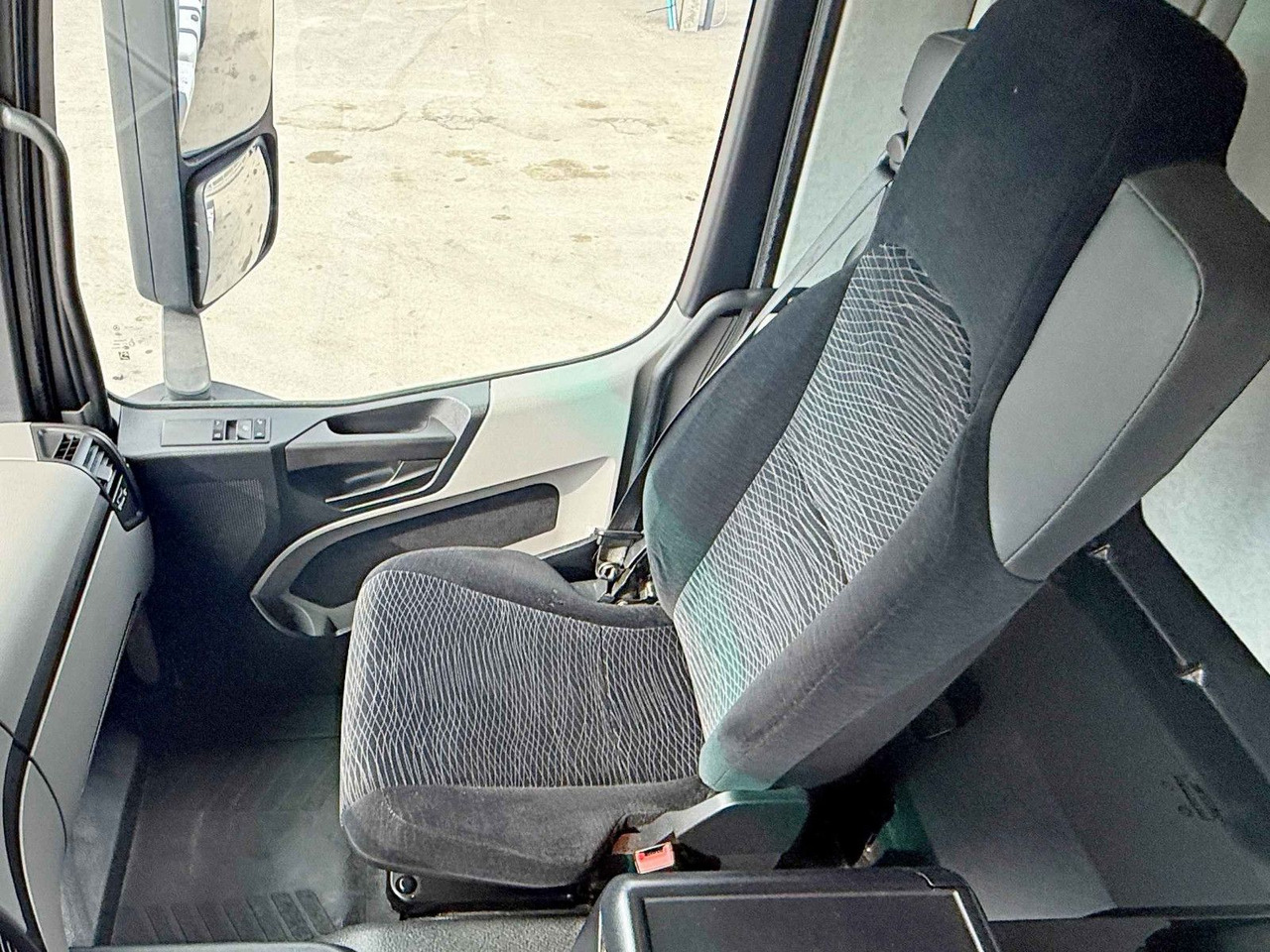 Haakarmsysteem vrachtwagen Mercedes-Benz ANTOS 1833 Abrollkipper * Top Zustand!: afbeelding 8
