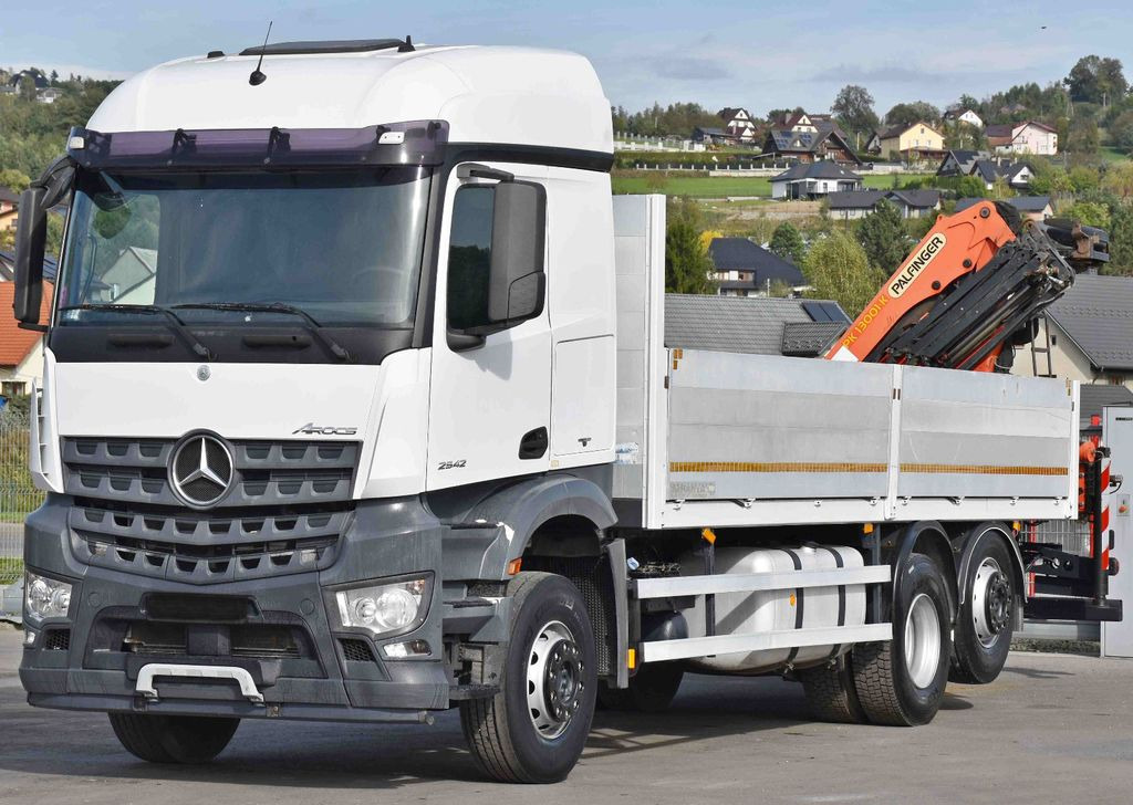 Mercedes-Benz AROCS 2542* PK 13001-K B* TOPZUSTAND Mercedes-Benz AROCS 2542* PK 13001-K B* TOPZUSTAND - Kraanwagen, Vrachtwagen met open laadbak: afbeelding 4 Mercedes-Benz AROCS 2542* PK 13001-K B* TOPZUSTAND Mercedes-Benz AROCS 2542* PK 13001-K B* TOPZUSTAND - Kraanwagen, Vrachtwagen met open laadbak: afbeelding 4