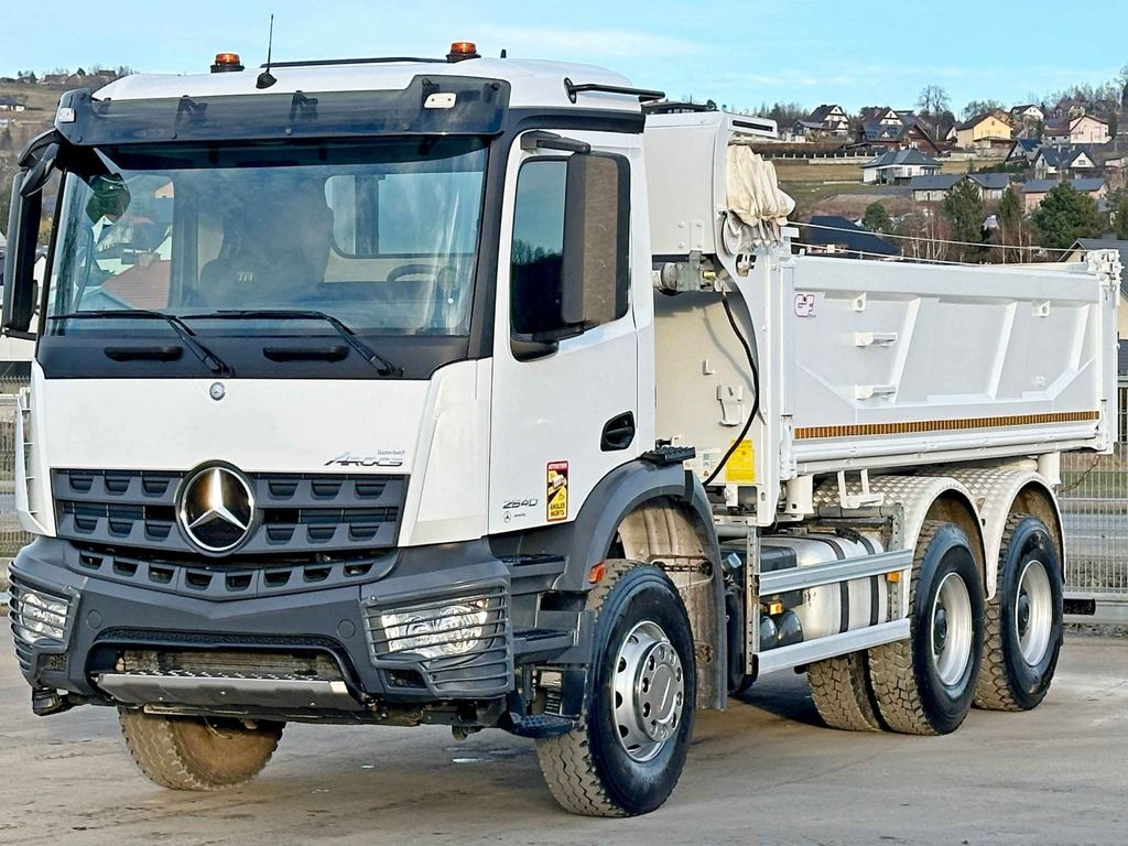 Mercedes-Benz AROCS 3240* KIPPER 5,10 + BORDMATIC / 6x4 - Kipper vrachtwagen: afbeelding 5 Mercedes-Benz AROCS 3240* KIPPER 5,10 + BORDMATIC / 6x4 - Kipper vrachtwagen: afbeelding 5