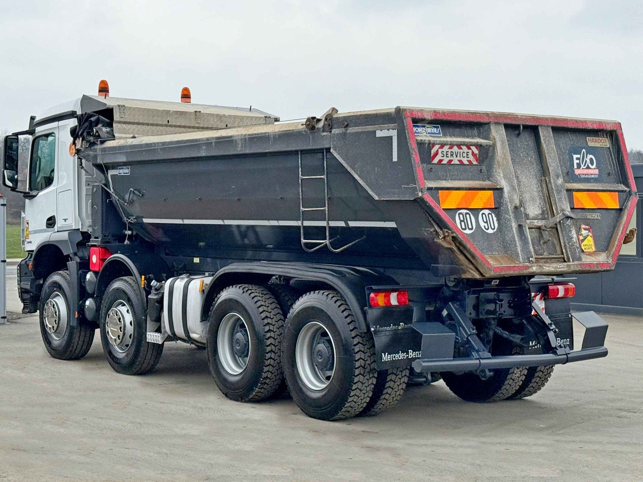 Kipper vrachtwagen Mercedes-Benz AROCS 3246* KIPPER / 8x4 * TOPZUSTAND: afbeelding 6
