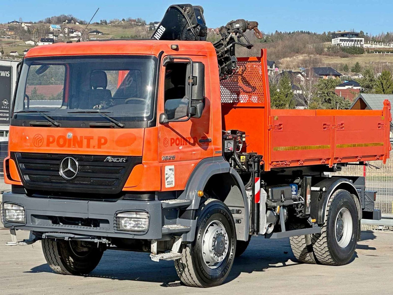Mercedes-Benz AXOR 1829 * HIAB 1111 HIDUO + FUNK * TOP * 4x4 - Kraanwagen: afbeelding 3 Mercedes-Benz AXOR 1829 * HIAB 1111 HIDUO + FUNK * TOP * 4x4 - Kraanwagen: afbeelding 3