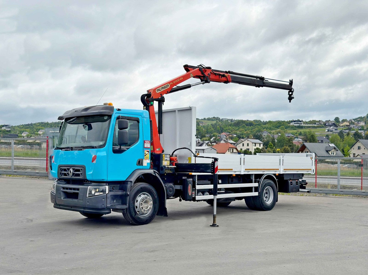 Renault C 320 * PK 12002 EH A + FUNK * TOPZUSTAND - Kraanwagen: afbeelding 2 Renault C 320 * PK 12002 EH A + FUNK * TOPZUSTAND - Kraanwagen: afbeelding 2
