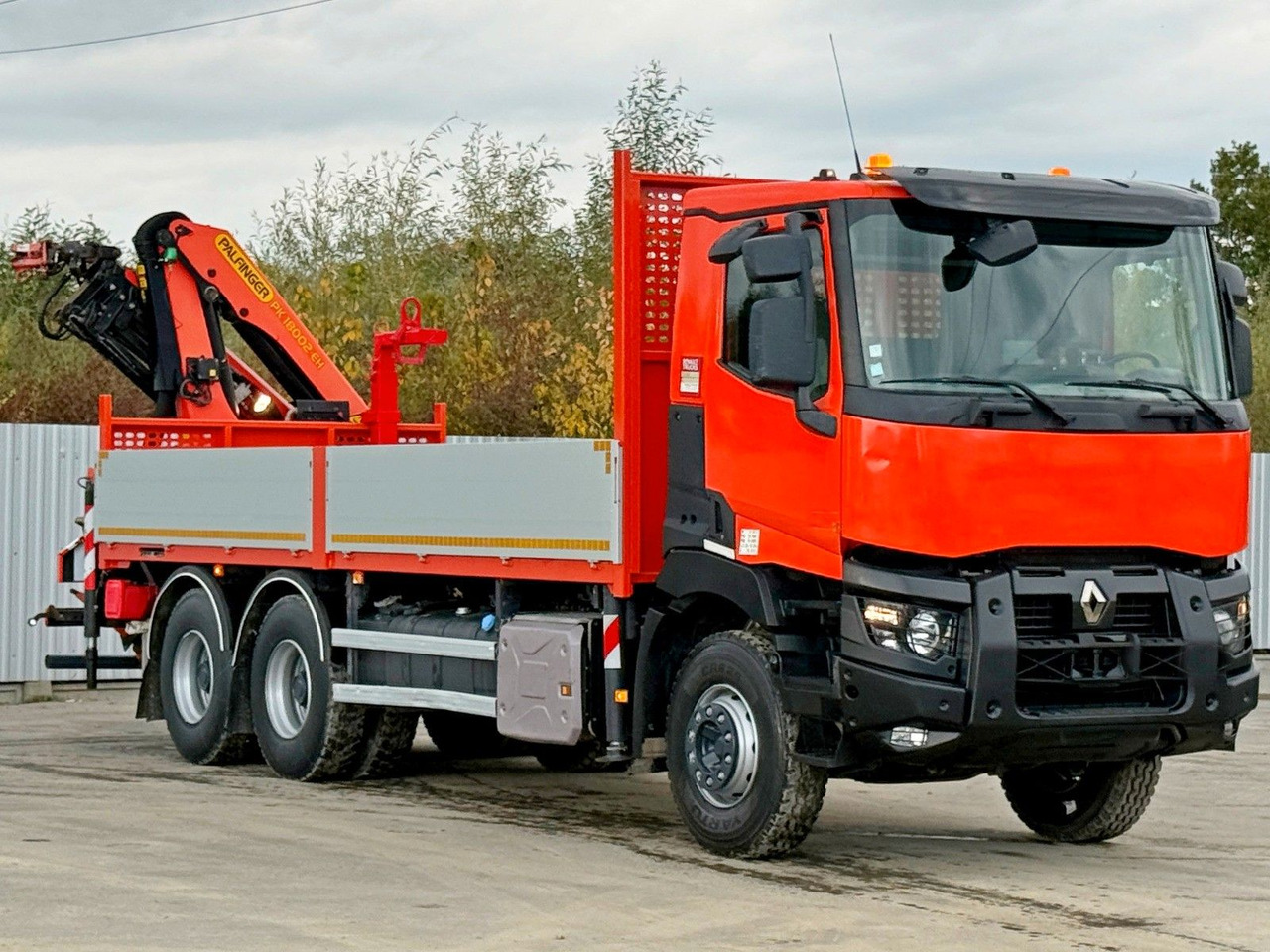 Renault C430 * PALFINGER PK 18002 - EHC + FUNK/ 6x4 - Kraanwagen: afbeelding 4 Renault C430 * PALFINGER PK 18002 - EHC + FUNK/ 6x4 - Kraanwagen: afbeelding 4