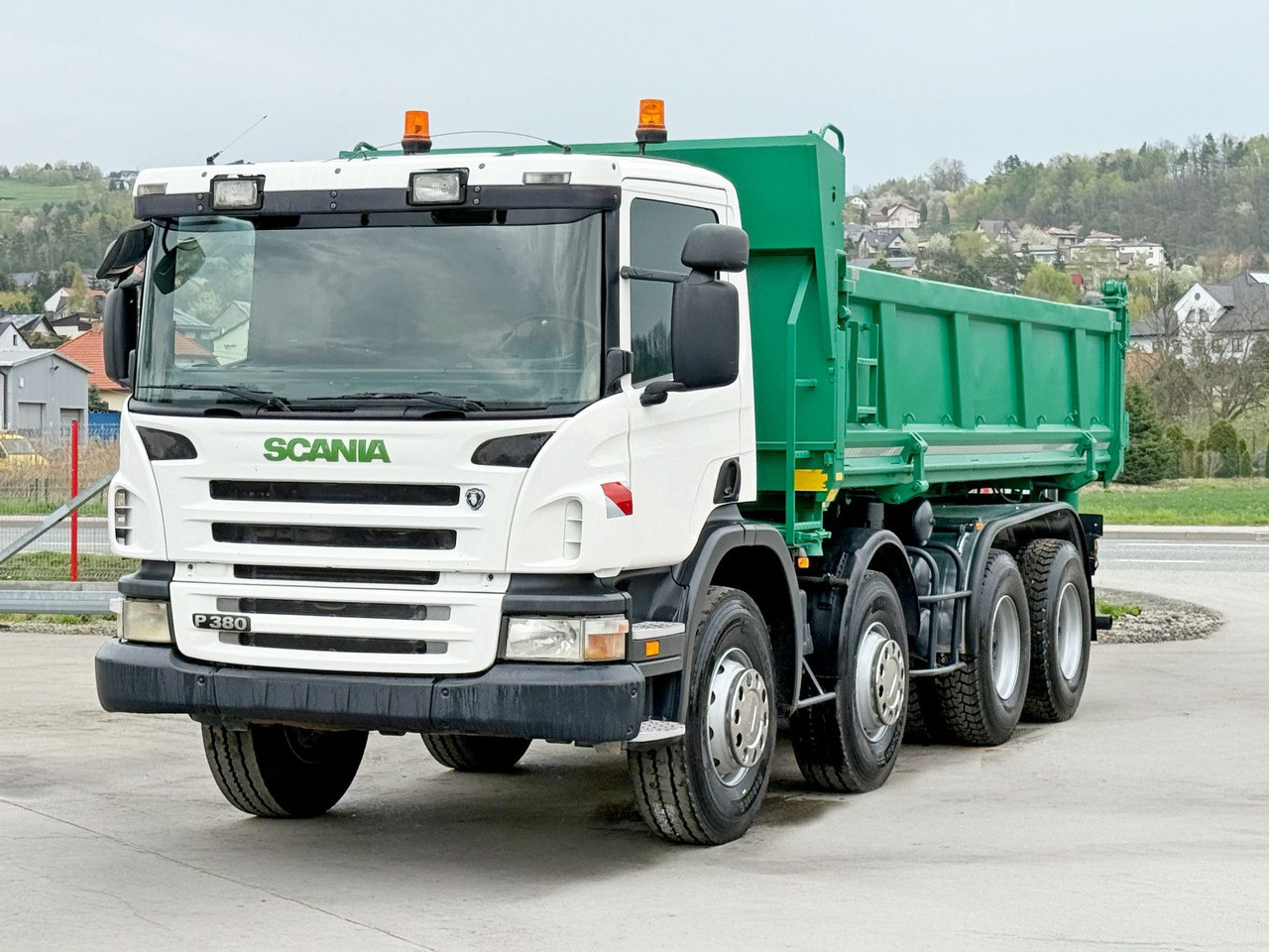 Scania P 380 Kipper 5,70m + BORDMATIC* 8x4 - Kipper vrachtwagen: afbeelding 2 Scania P 380 Kipper 5,70m + BORDMATIC* 8x4 - Kipper vrachtwagen: afbeelding 2