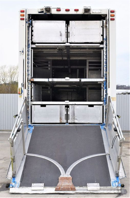 Scania R 500 TIERTRANSPORTWAGEN 7,10m / 4STOCK Scania R 500 TIERTRANSPORTWAGEN 7,10m / 4STOCK - Veewagen vrachtwagen: afbeelding 4 Scania R 500 TIERTRANSPORTWAGEN 7,10m / 4STOCK Scania R 500 TIERTRANSPORTWAGEN 7,10m / 4STOCK - Veewagen vrachtwagen: afbeelding 4