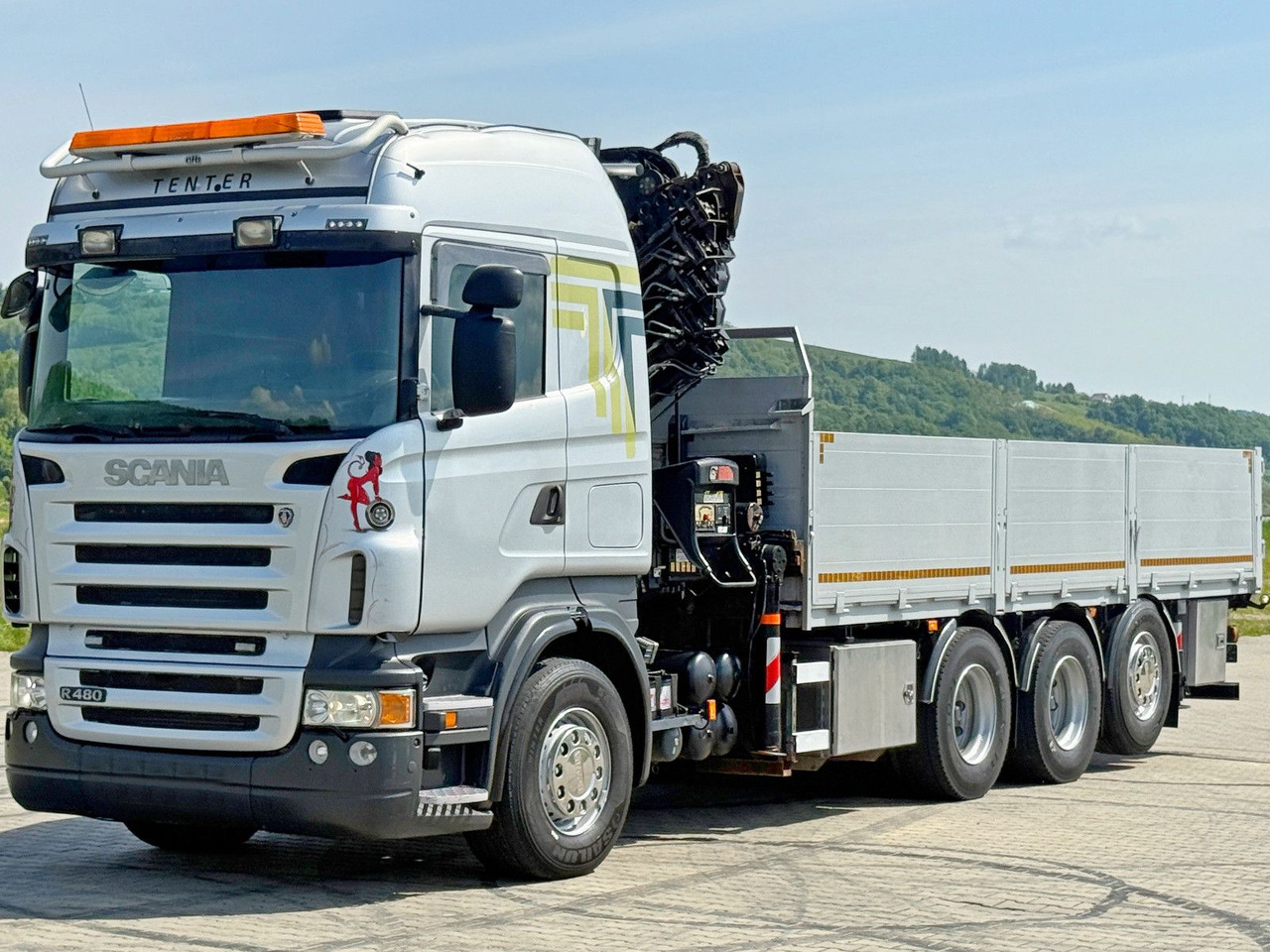 Scania R480 PRITSCHE 6,85m *HIAB 377 E-8 HIPRO/FUNK*8x4 - Kraanwagen: afbeelding 4 Scania R480 PRITSCHE 6,85m *HIAB 377 E-8 HIPRO/FUNK*8x4 - Kraanwagen: afbeelding 4