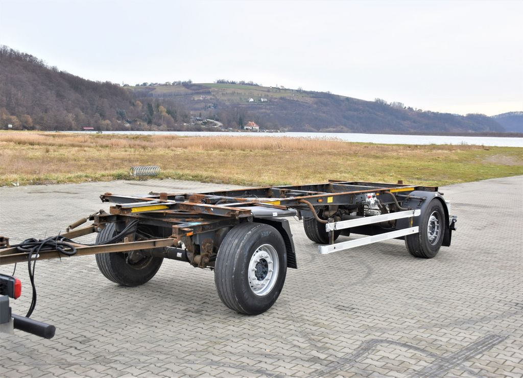 Schmitz Cargobull Anhänger 6,90m * TOPZUSTAND ! Schmitz Cargobull Anhänger 6,90m * TOPZUSTAND ! - Chassis aanhangwagen: afbeelding 3 Schmitz Cargobull Anhänger 6,90m * TOPZUSTAND ! Schmitz Cargobull Anhänger 6,90m * TOPZUSTAND ! - Chassis aanhangwagen: afbeelding 3