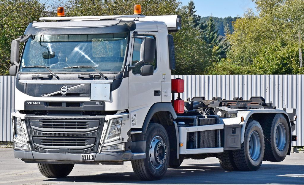 Volvo FM 410 * Abrollkipper * TOPZUSTAND / 6x4 - Haakarmsysteem vrachtwagen: afbeelding 3 Volvo FM 410 * Abrollkipper * TOPZUSTAND / 6x4 - Haakarmsysteem vrachtwagen: afbeelding 3
