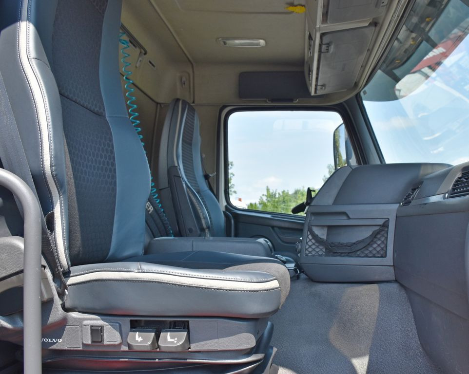 Leasing Volvo FMX 370 PRITSCHE 6,60m *PK 16001 - KB+FUNK/6x4 Volvo FMX 370 PRITSCHE 6,60m *PK 16001 - KB+FUNK/6x4 Volvo FMX 370 PRITSCHE 6,60m *PK 16001 - KB+FUNK/6x4 Volvo FMX 370 PRITSCHE 6,60m *PK 16001 - KB+FUNK/6x4: afbeelding 11
