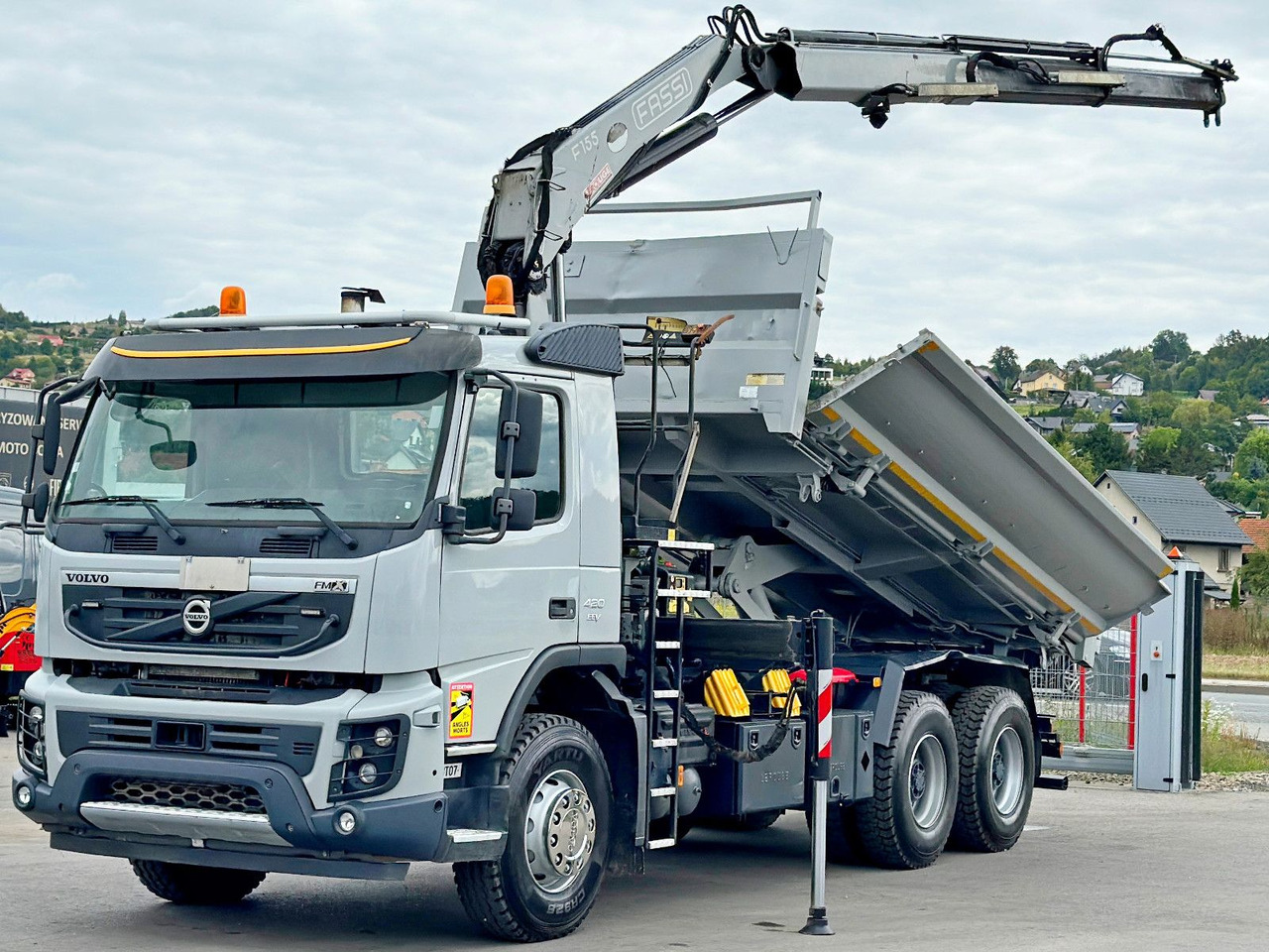 Volvo FMX 420 Kipper 5,10m *FASSI F155A.0.22+FUNK/6x4 - Kraanwagen: afbeelding 3 Volvo FMX 420 Kipper 5,10m *FASSI F155A.0.22+FUNK/6x4 - Kraanwagen: afbeelding 3