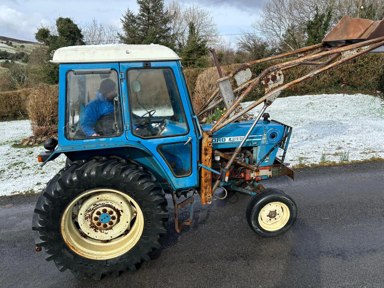 Ford 6600 - Tractor: afbeelding 5 Ford 6600 - Tractor: afbeelding 5