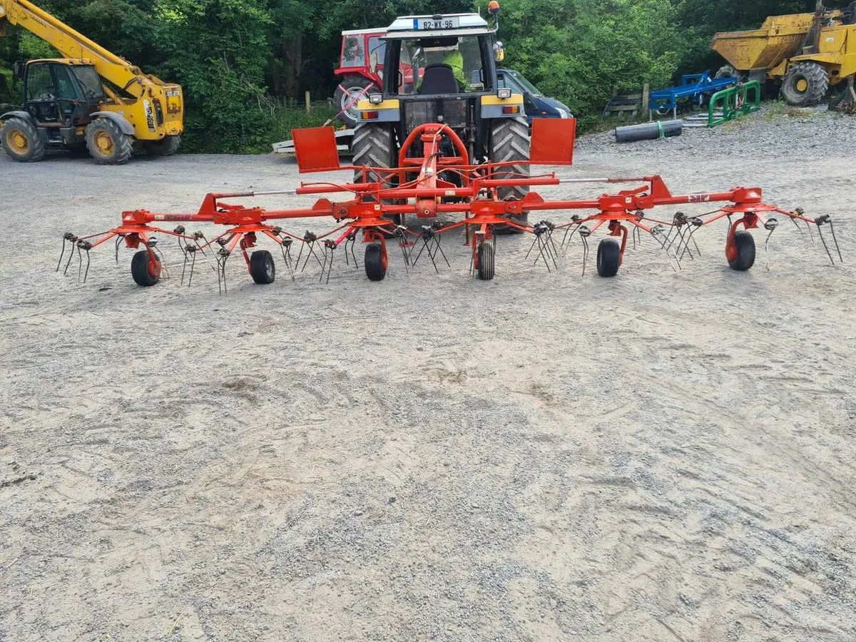 Sip Spider 680 Tedder - Hooischudder: afbeelding 1 Sip Spider 680 Tedder - Hooischudder: afbeelding 1