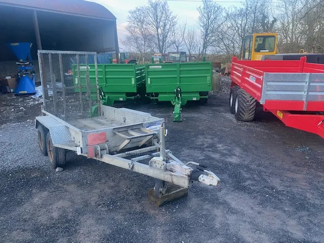 Used Indespension trailer 8x4 with ramp - Machinetransporter: afbeelding 1 Used Indespension trailer 8x4 with ramp - Machinetransporter: afbeelding 1