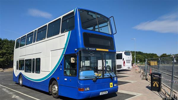 2001 Volvo B7, PSVAR, 74 seats with belts. - Dubbeldeksbus: afbeelding 1 2001 Volvo B7, PSVAR, 74 seats with belts. - Dubbeldeksbus: afbeelding 1