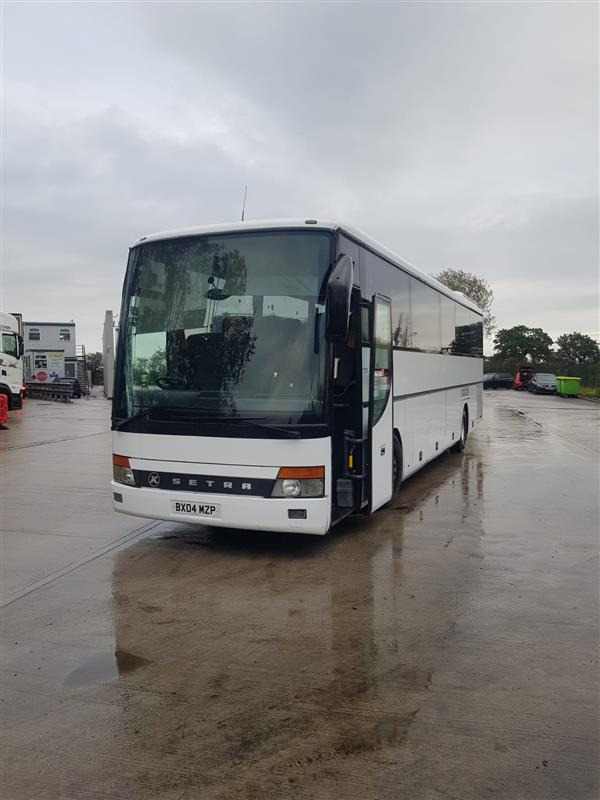 2004 Setra 315 GT 49 Seat coach, MOT November, 6 cylinder, 6 speed manual, excellent runner. - Touringcar: afbeelding 1 2004 Setra 315 GT 49 Seat coach, MOT November, 6 cylinder, 6 speed manual, excellent runner. - Touringcar: afbeelding 1